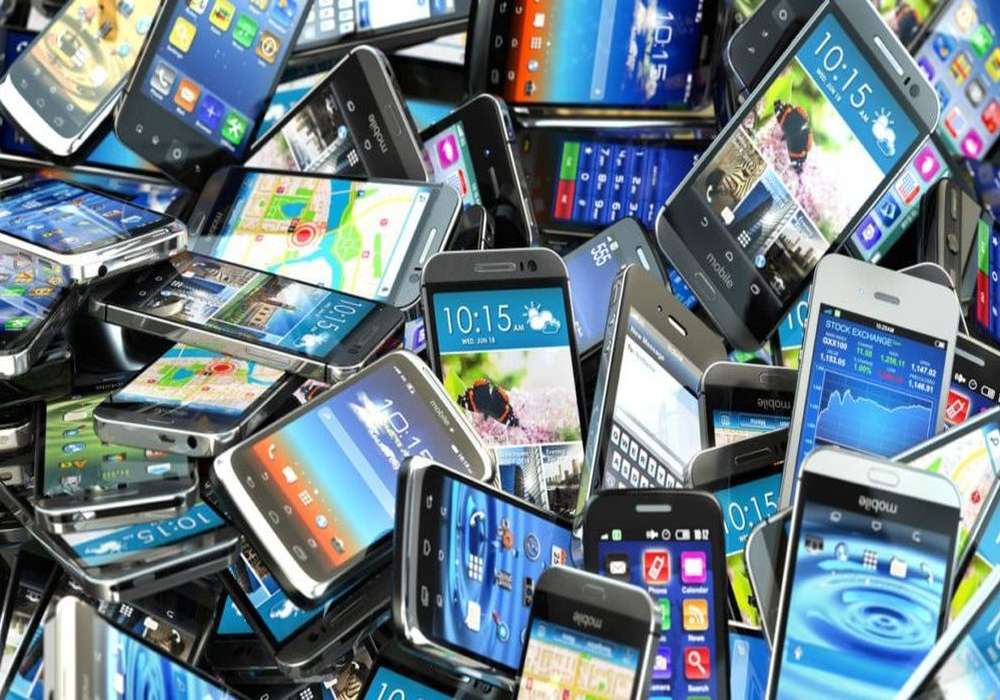 Pakistan sees 15% rise in advance tax collection from mobile phone users amid new tax reforms