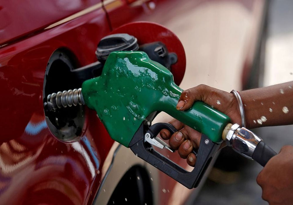 Petrol stations set to go on strike on Friday