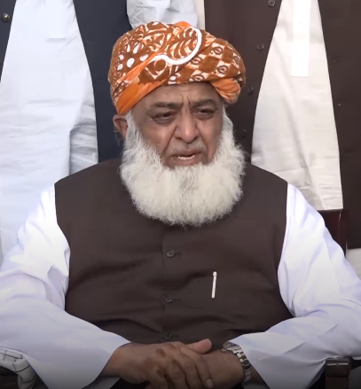 "Maulana Fazlur Rehman Announces Major Khatm-e-Nabuwwat Conference at Minar-e-Pakistan"