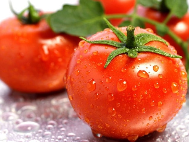 After milk, Tomato prices surge to record highs across Pakistan